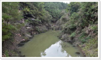 Klicken Sie auf das Bild, um es zu vergrößern